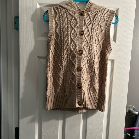 Donating to the hurricane victims in western north Carolina - Picture 4 of 4